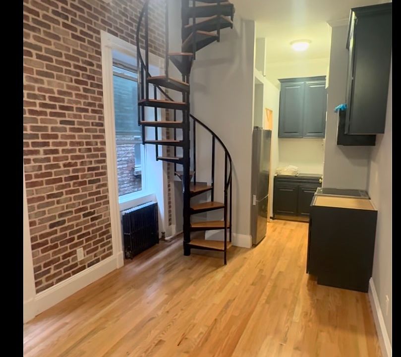 1st image of 40 Morton St APT 5B