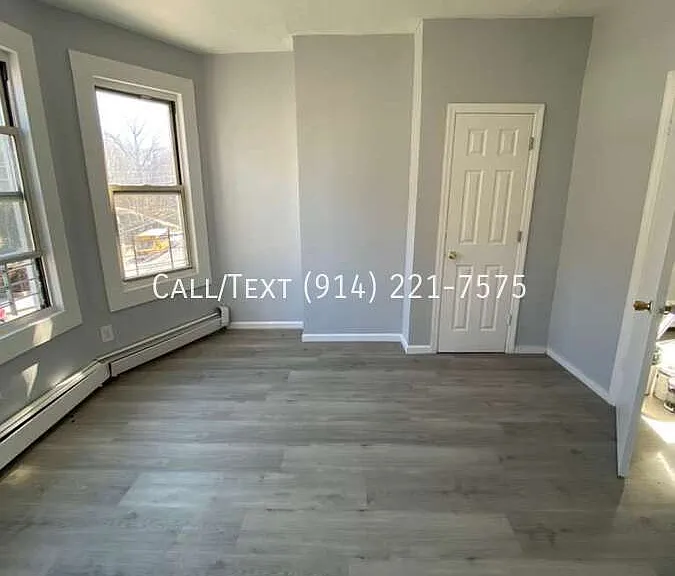 67 Van Cortlandt Park Ave — Photo 2