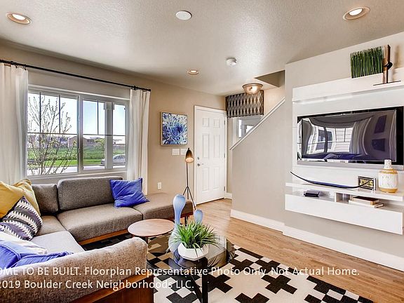 3rd image of 1177 Hummingbird Cir