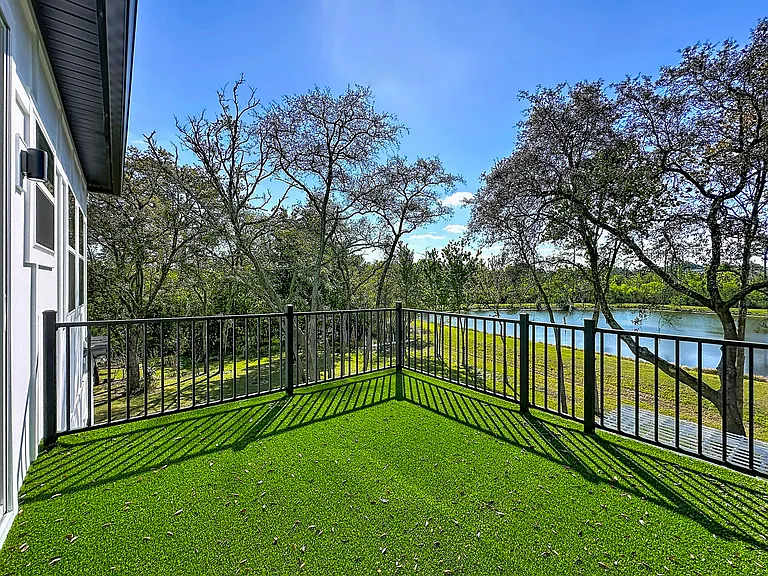 2121 Broad Water Dr — Photo 58