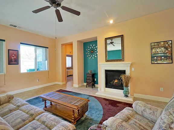 2nd image of 3232 Four Seasons Dr