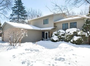 7125 Candlewood Dr, Minneapolis, MN 55445