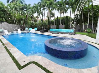 5253 NW 55th Ter, Coconut Creek, FL 33073