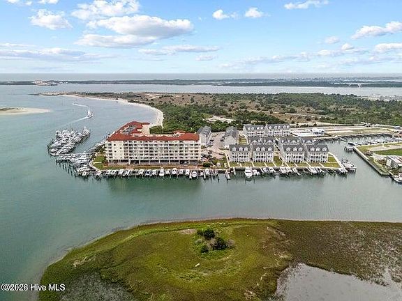 3rd image of 100 Olde Towne Yacht Club Drive #E17
