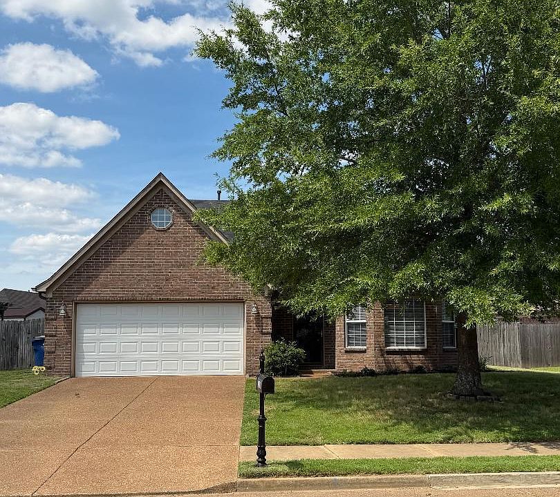 1st image of 328 Vaiden Ridge Dr S