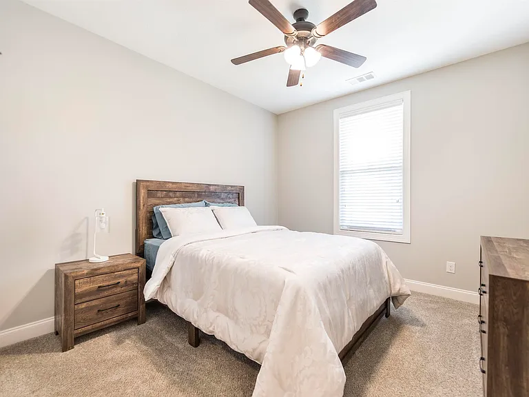 102 Copper John Ct — Photo 20