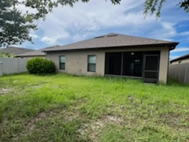 4528 Alligator Flag Cir — Photo 17