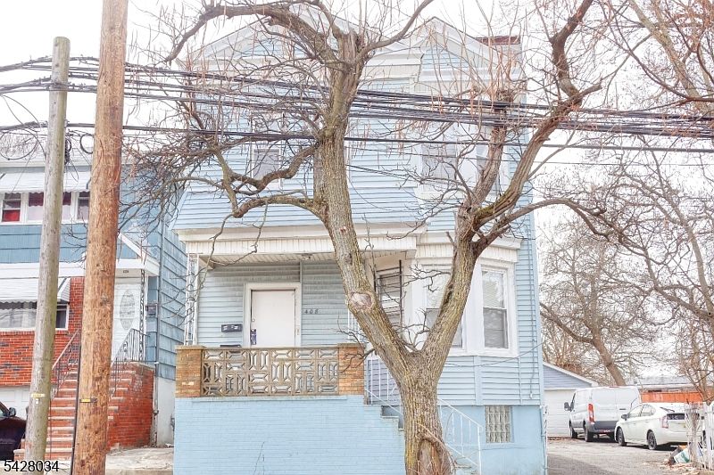 1st image of 408 14Th Ave
