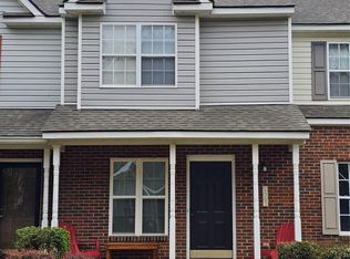 7562 Petrea Ln, Charlotte, NC 28227
