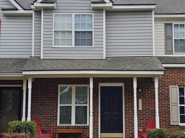 7562 Petrea Ln, Charlotte, NC 28227