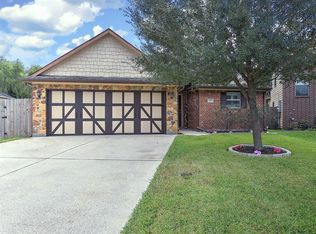 713 Fallow Ln, Alvin, TX 77511