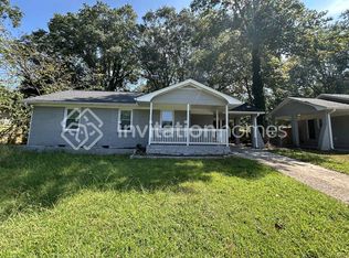 2032 Rebecca Ln, Decatur, GA 30032