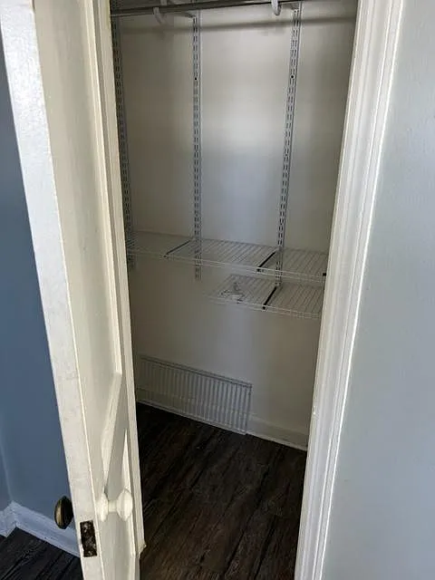 2 bed, 850 sqft, $1,600 — Photo 2