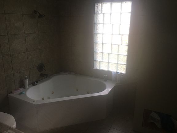 2nd image of 309 Waldstein Ave