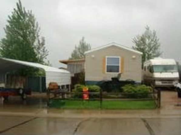 2406 Sammye Ave, Gillette, WY 82718