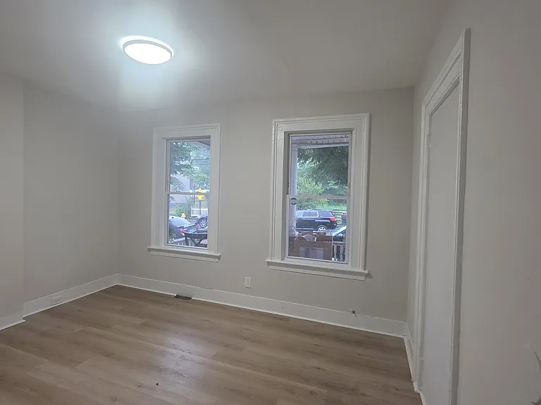 48 Stevens St #1 — Photo 3