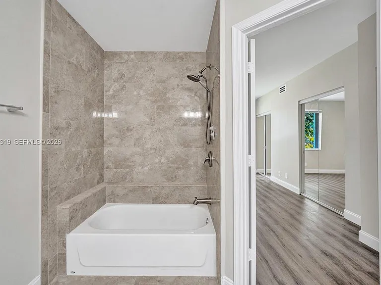 43 Simonton Cir — Photo 12
