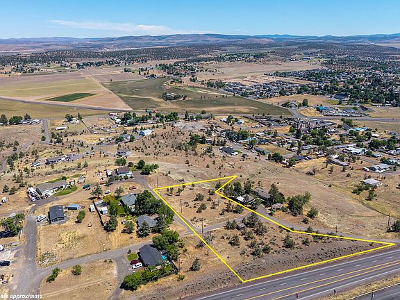 4th image of NE Hodges St Lot 700