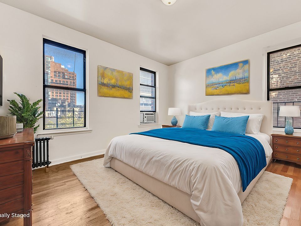 2nd image of 205 Allen St #4A