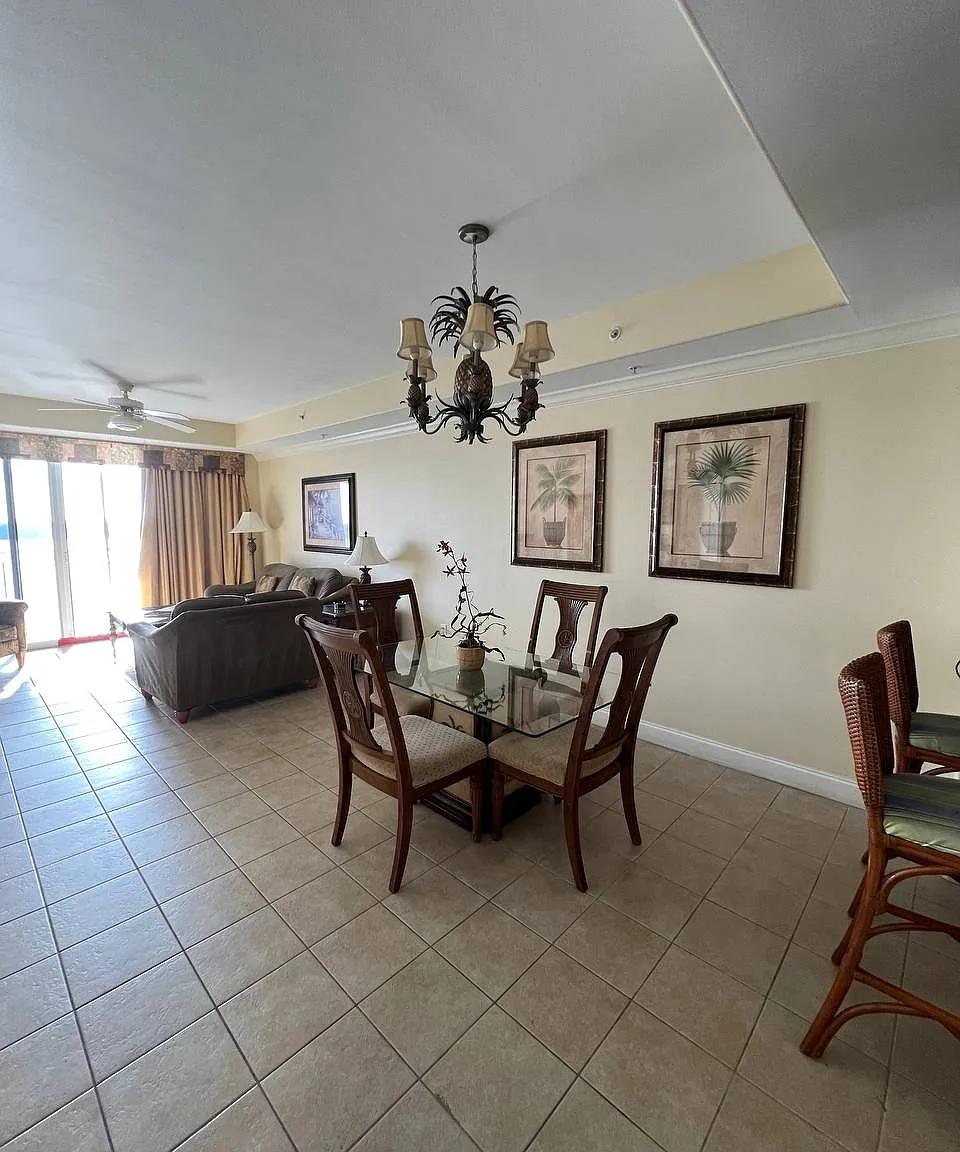 2 bed, 1196 sqft, $2,680 — Photo 3