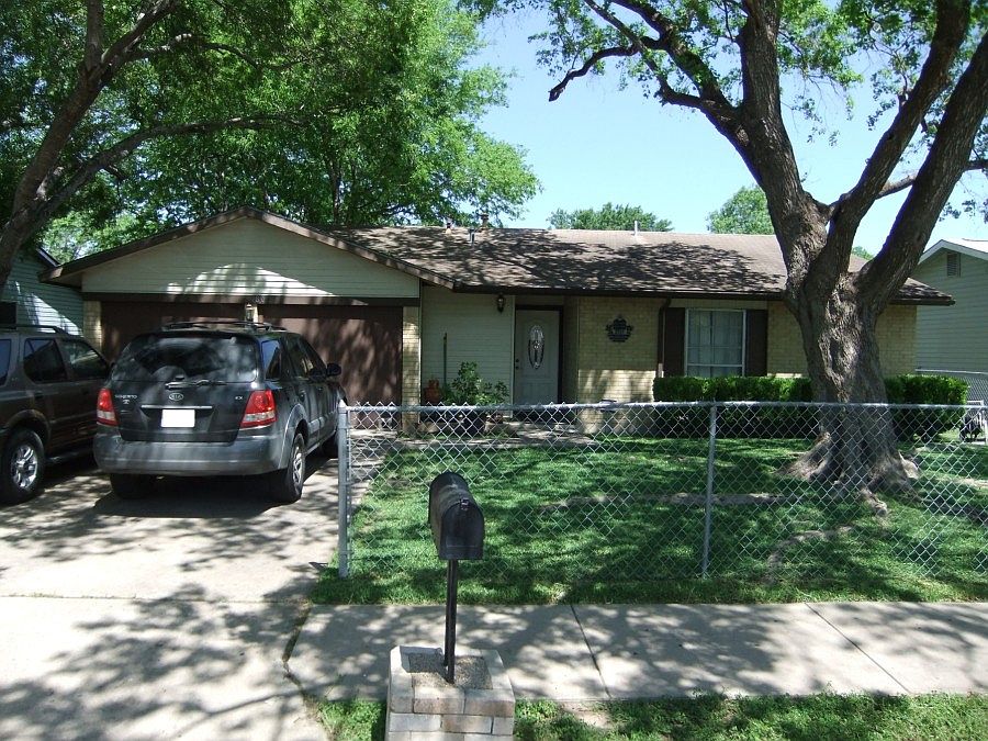 1st image of 4806 Dove Springs Dr