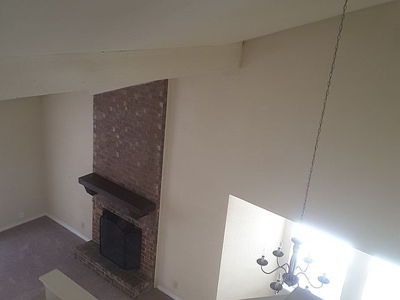2nd image of 3010 Beechwood St