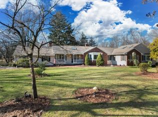 147 Woods Rd, Hillsborough, NJ 08844