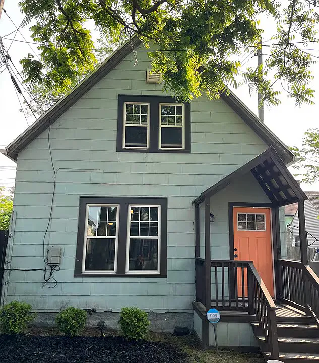 895 Prospect Ave #1