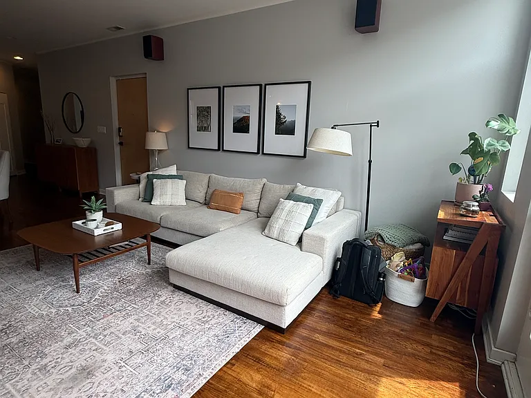 2302 W North Ave #2W — Photo 3