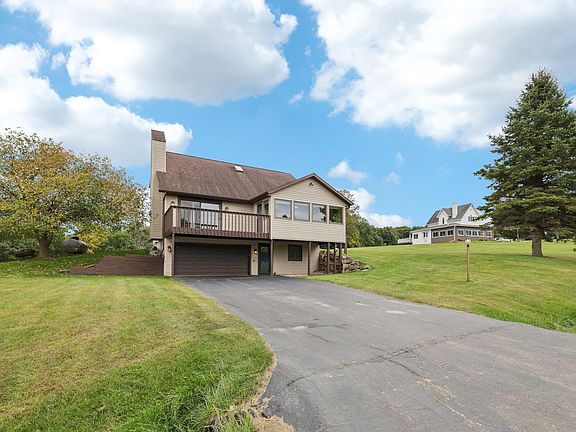 3rd image of S1210 Remington Dr