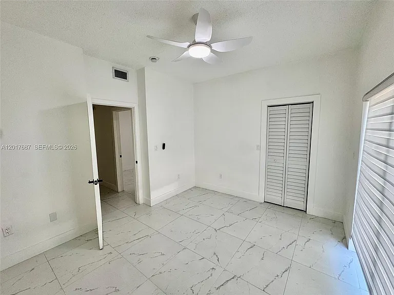 421 NW 13th Ave #A — Photo 7
