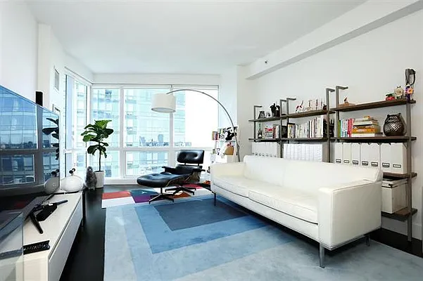 Sold by Weichert/Exchange Place | media 13