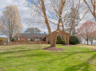 142 Country Club Dr, Edenton, NC 27932