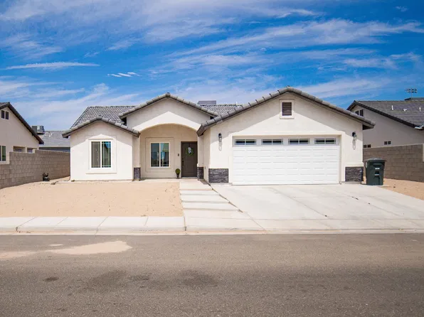 3956 E San Diego St, Wellton, AZ 85356