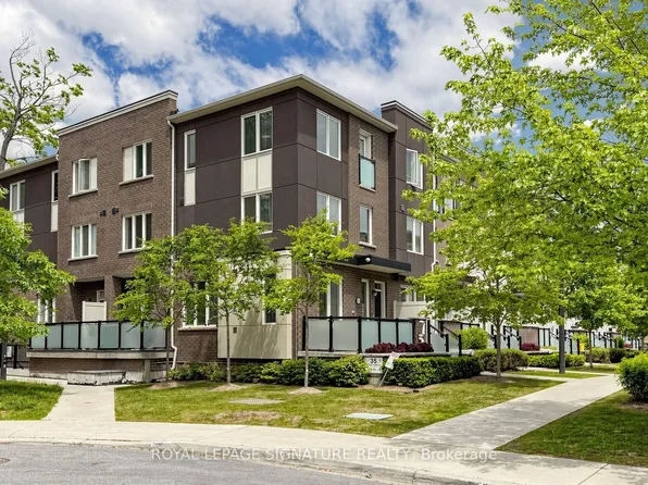 35 Heron Park Pl #10, Toronto, ON M1E 0B8
