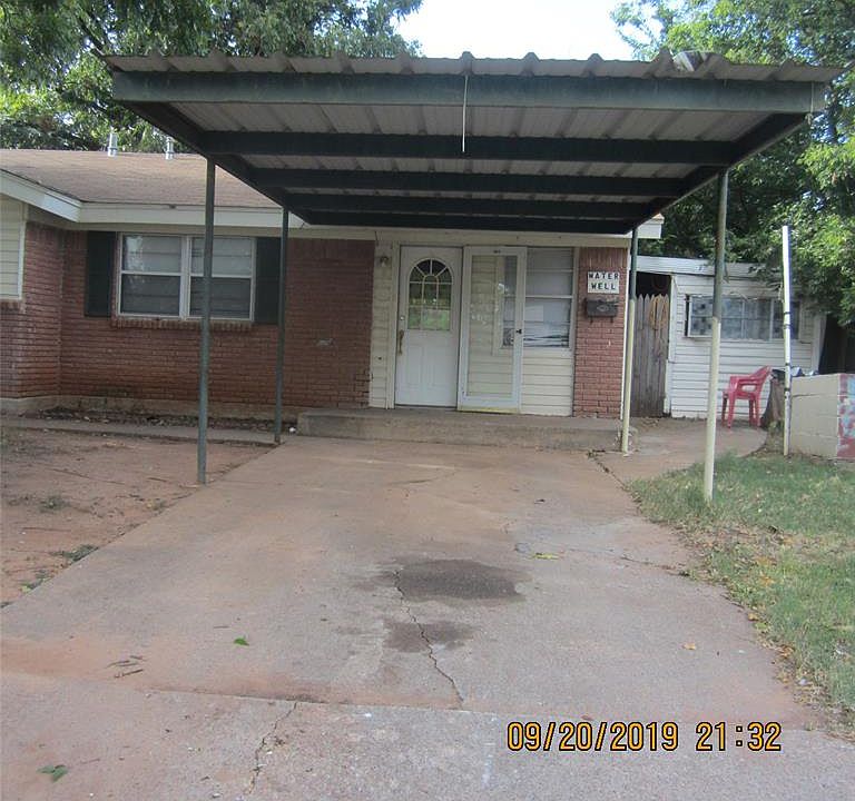 2nd image of 3733 Laurel Dr