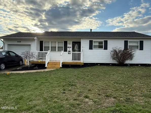 444 E Pennington Drive, Westampton, NJ 08060