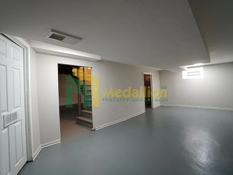 10123 S Crandon Ave — Photo 18