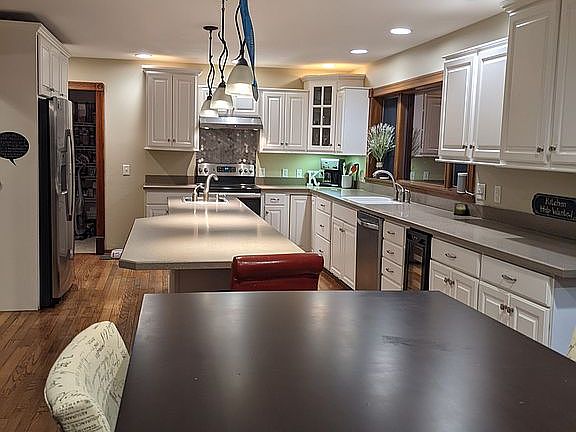 Gigantic Island to Gather