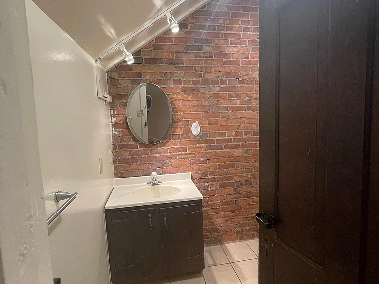 827 W Wayne St #3 — Photo 12