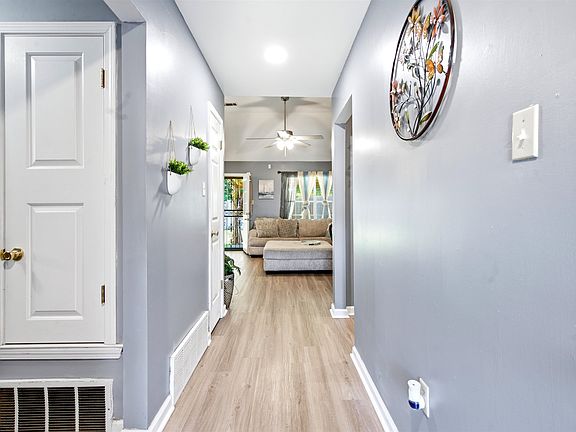 3rd image of 4090 Angelace Dr N