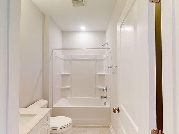 5th image of 2730 Hunter Woods Dr #625