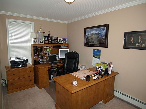office/3rd bedroom