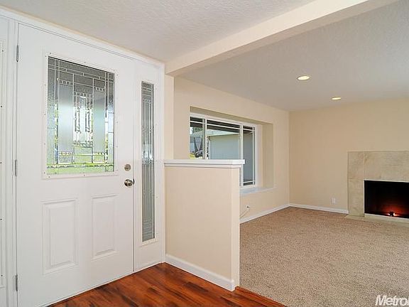4th image of 7025 Ellsworth Cir
