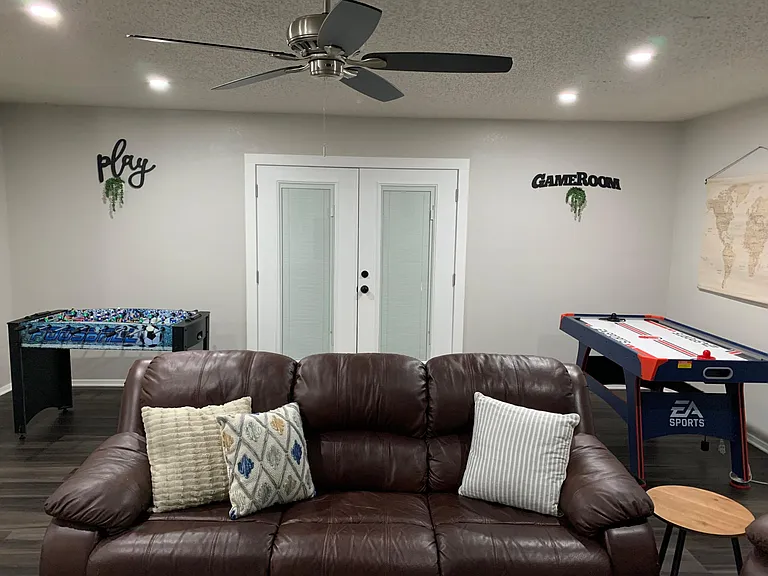 520 Canary Ln — Photo 18
