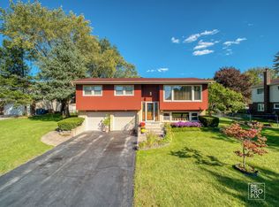 1410 W Jo Ann Ln, Addison, IL 60101