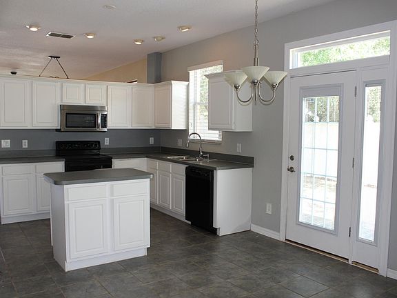 2nd image of 353 Heather Hills Dr