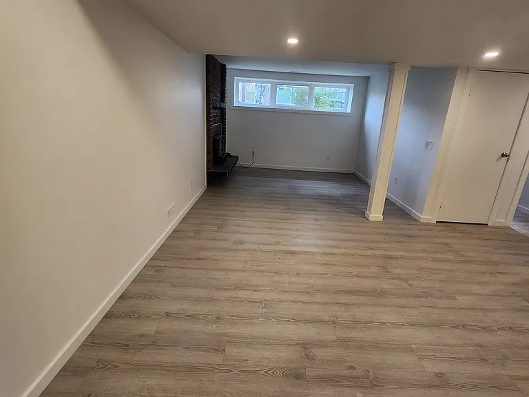 4775 Rundlewood Dr NE — Photo 7