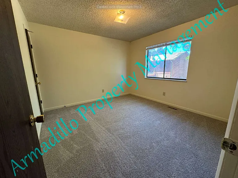 606 W Alpert Ct — Photo 10