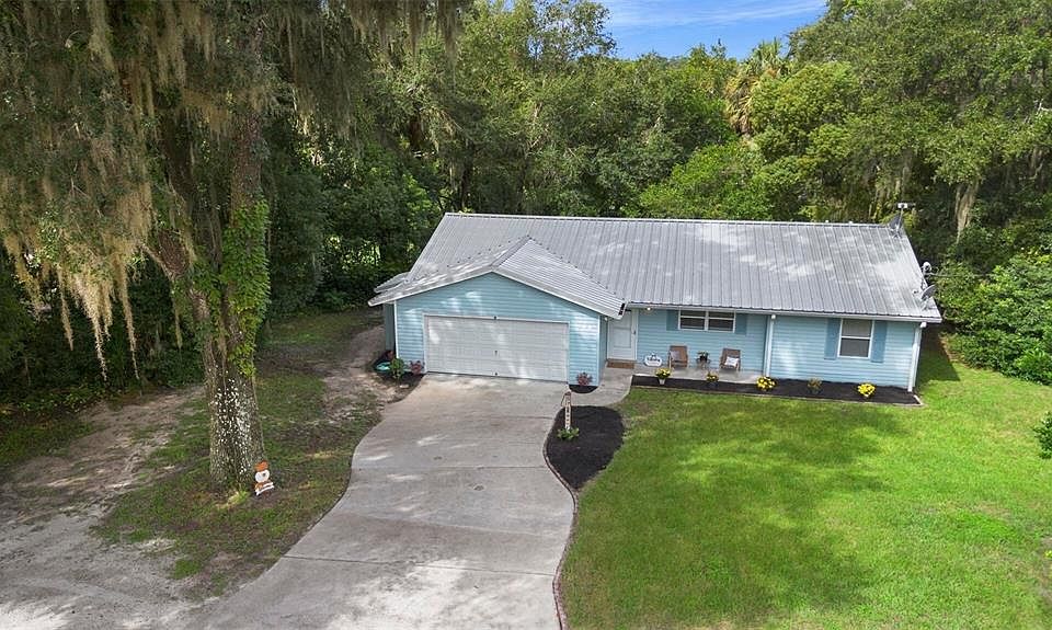 1st image of 288 SILVERSTONE DRIVE